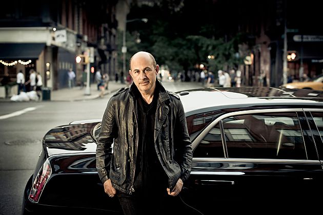 独领风骚 克莱斯勒推Varvatos版300C