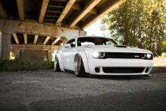 宽体范 改道奇挑战者SRT Hellcat