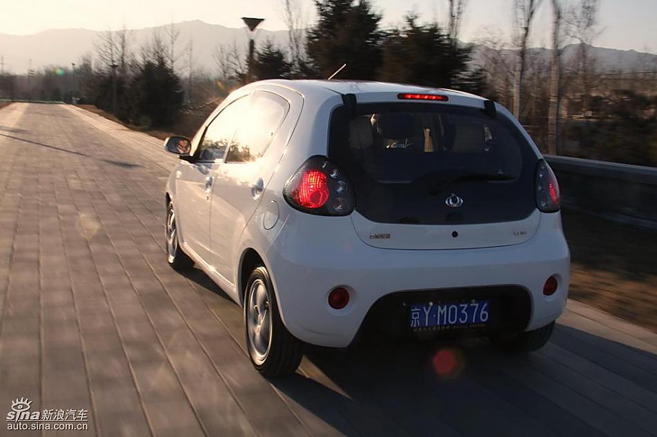 吉利熊猫试车<em>动态图</em>_熊猫图片120430_汽车图