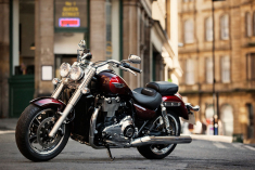 2014款凯旋雷鸟指挥官高清组图欣赏