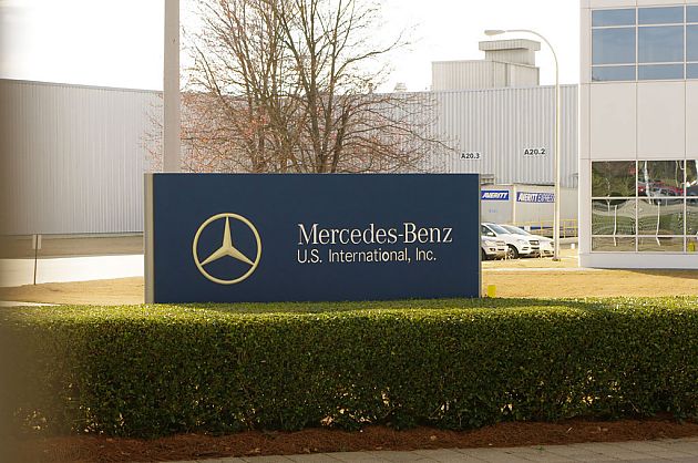 小型国家公园 探访美国奔驰工厂