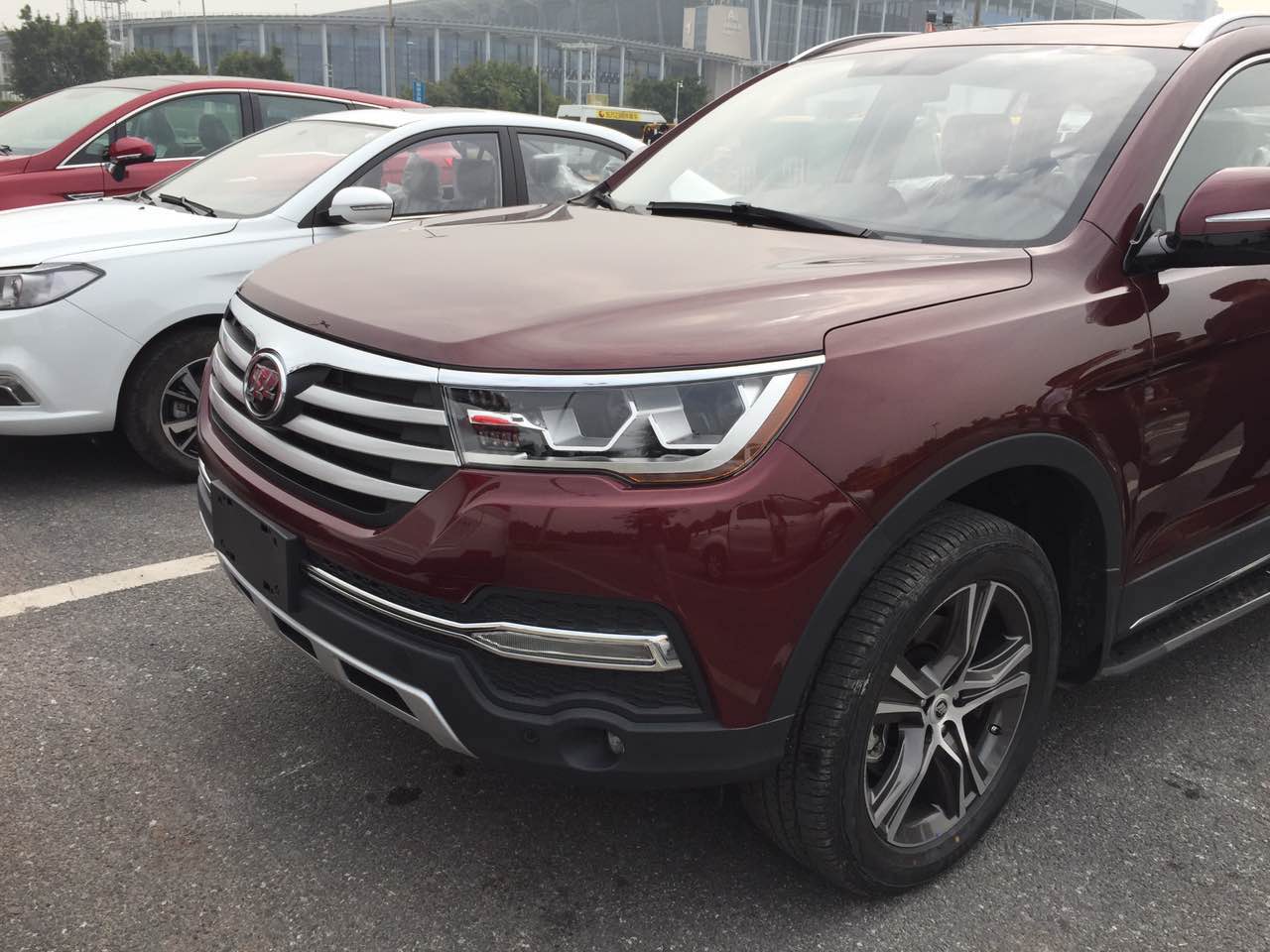 力帆全新SUV X80实车