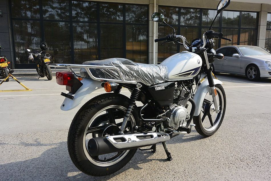 雅马哈天俊YB125SP高清组图