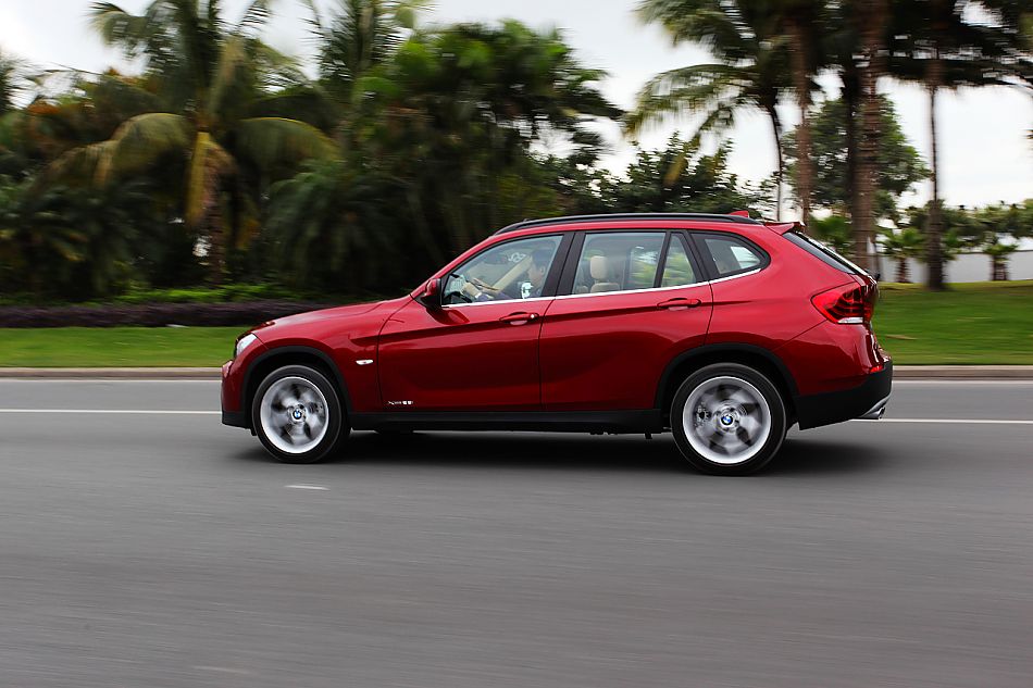 BMW X1 xDrive28i试车图片_宝马X1-进口试车