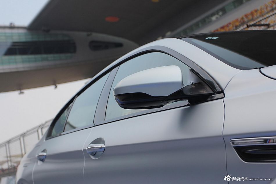 宝马M6和宝马M5外观图片对比哪个好_宝马M