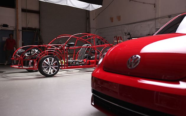 敞篷大众甲壳虫鲨鱼笼亮相鲨鱼周