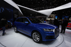 高大上 新浪实拍图解全新奥迪Q7