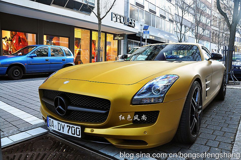 黄金奔驰多少钱