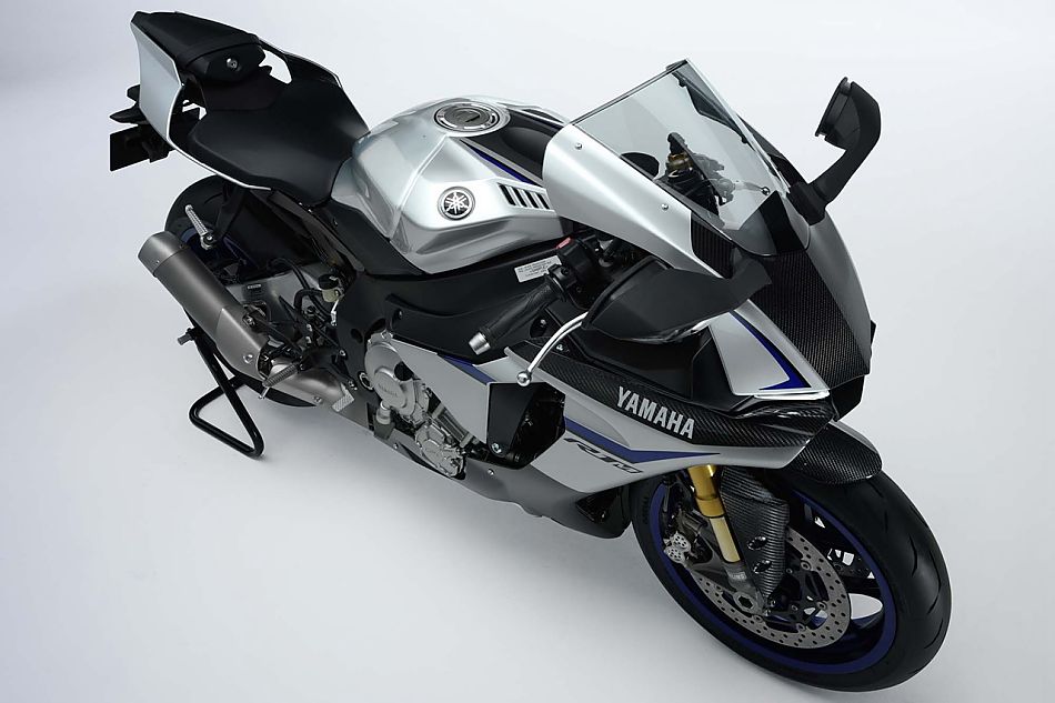 2015款雅马哈YZF-R1M顶级跑车组图欣赏