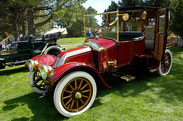 泰坦尼克上的那台车 雷诺Coupe DeVille