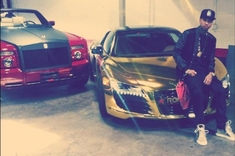 我行我素 出格改装豪车说唱歌手Tyga