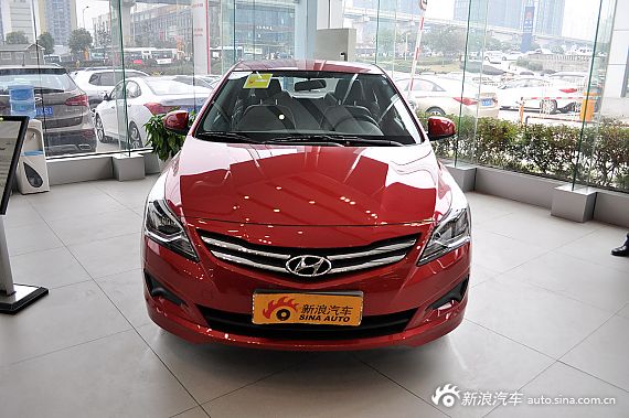 北京现代瑞纳小排量引导行业新风尚