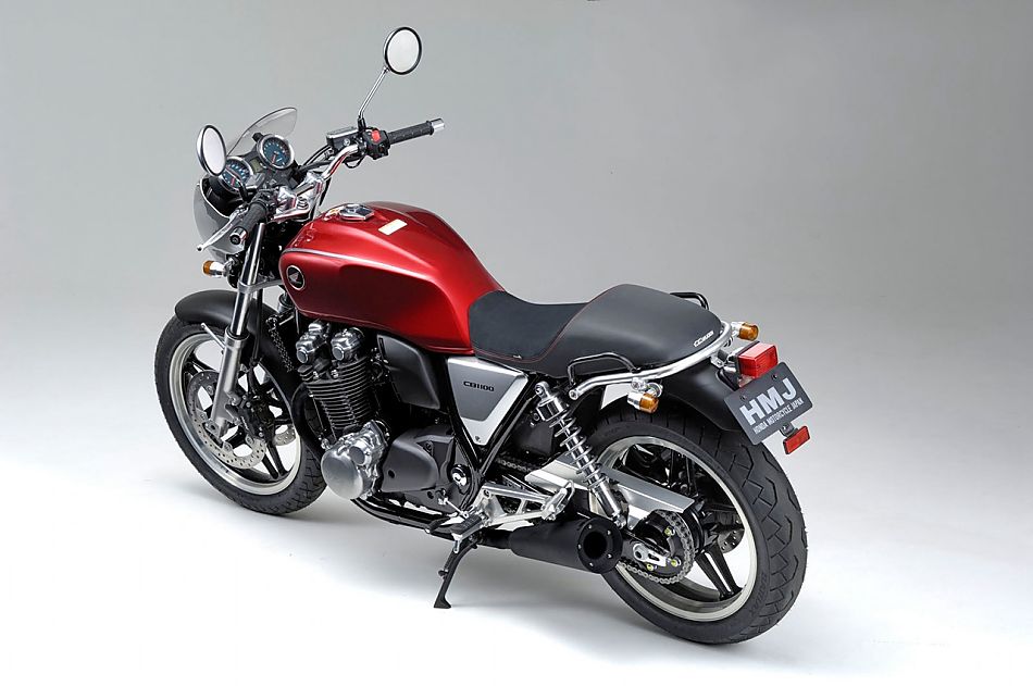 本田经典复古街车CB1100高清图欣赏