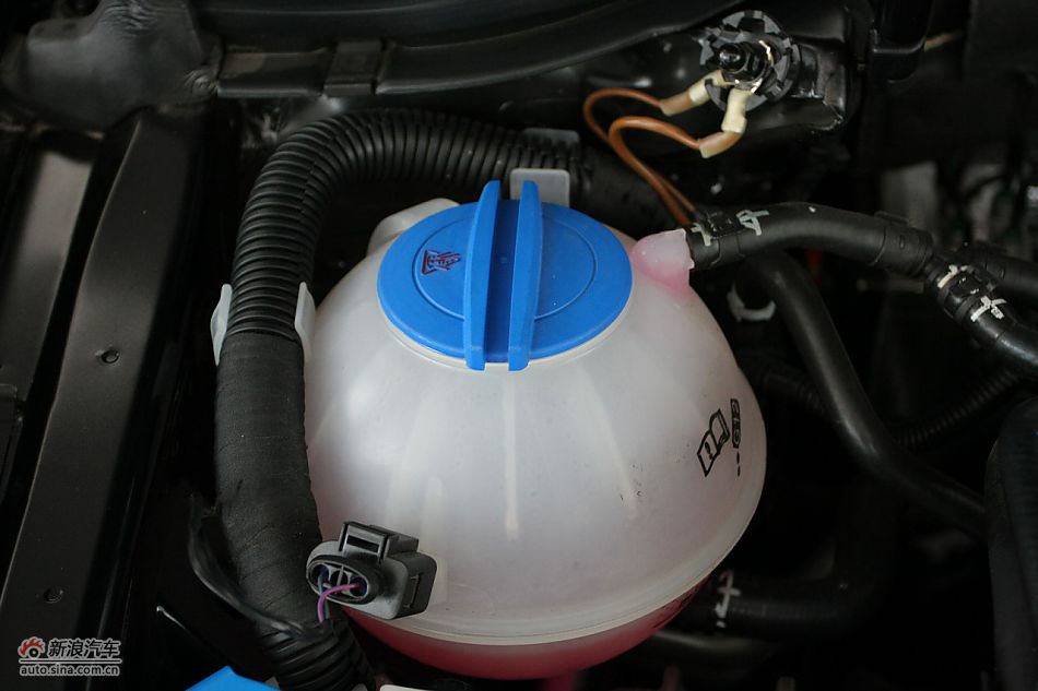 迈腾发动机_迈腾图片801024_汽车图库