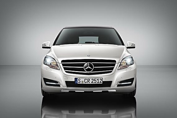 奔驰R级全系现车销售 两种金融方案可选