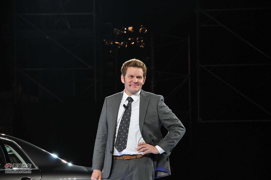 德国大众集团外饰设计师 Andreas Mindt_辉腾