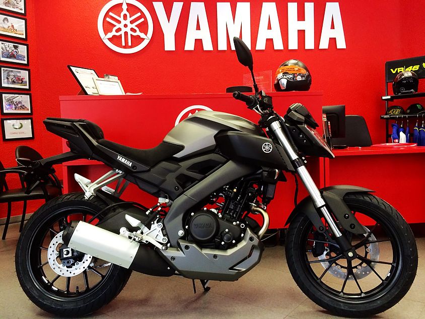 肌肉小街霸雅马哈MT-125高清图赏