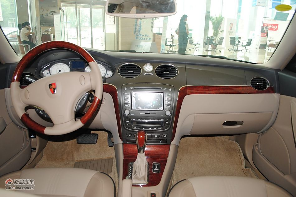 2009款荣威750 2.5V6贵雅版_750内饰功能图