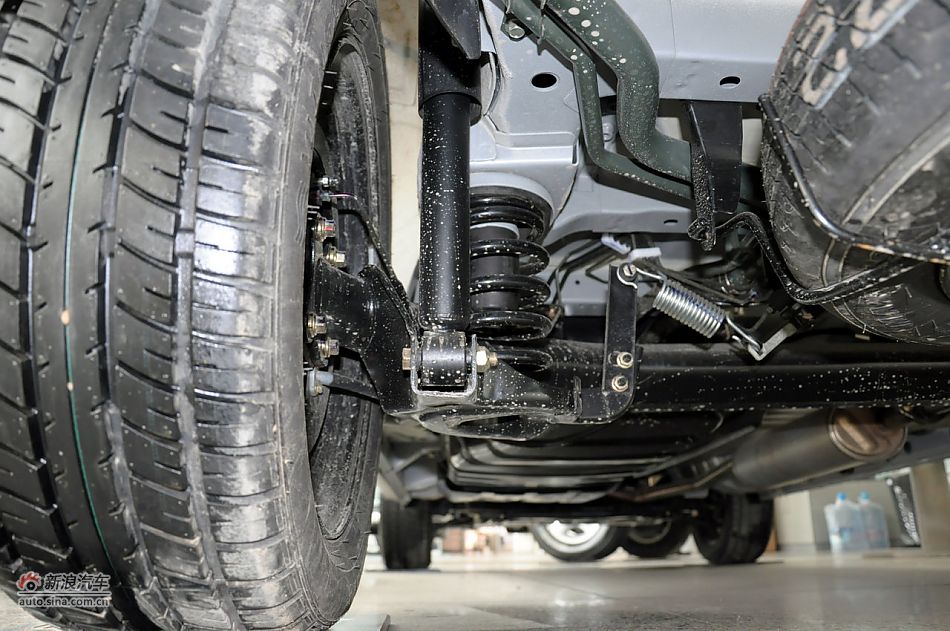 2011款帅客实拍_帅客引擎底盘