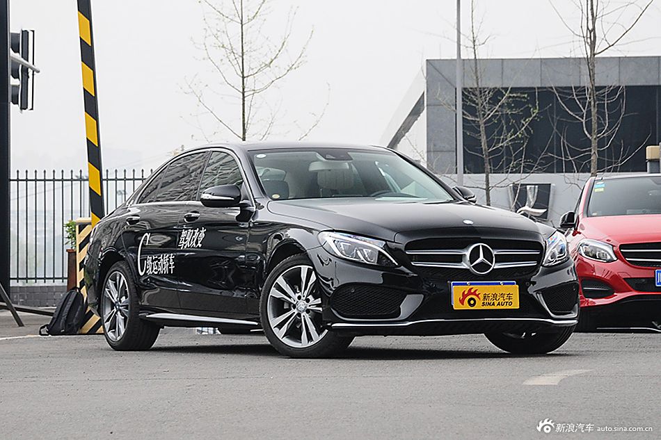 2015款奔驰C级C200L 2.0T自动运动版