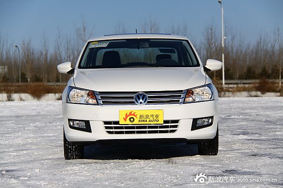 【桑塔纳2000时代超人-桑塔纳2000时代超人报