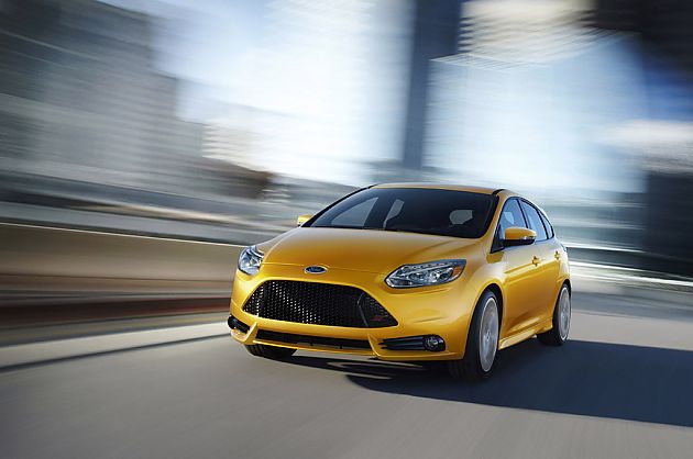 免费驾驶培训 福特福克斯ST美国巡演