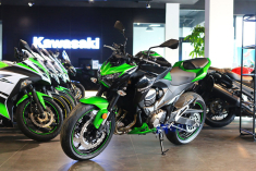 2015款川崎Z800店内实拍高清组图欣赏