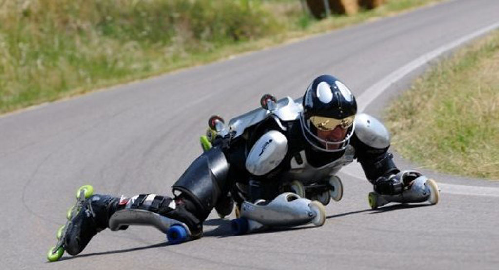 31轮创造奇迹 法国人体轮滑Buggy Rollin