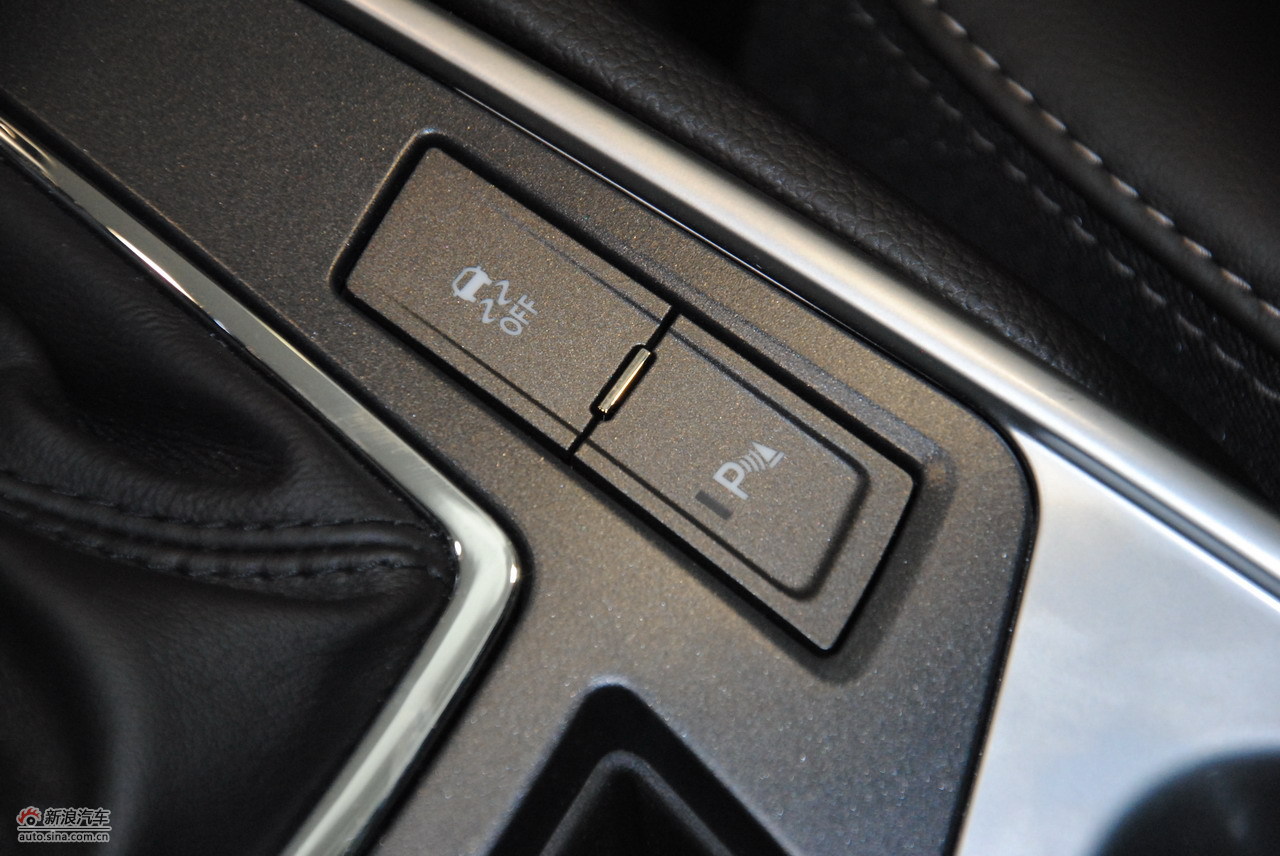 2012款奔驰S400L怎样连接蓝牙听音乐-奔驰2