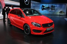 2015款奔驰B级巴黎车展实拍