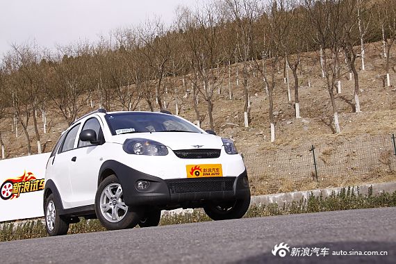 奇瑞X1现金优惠3000元 店内现车有售