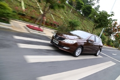 试驾宝骏610实拍