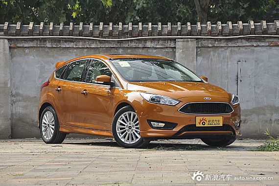 2015款福克斯两厢1.5L GTDi自动运动型