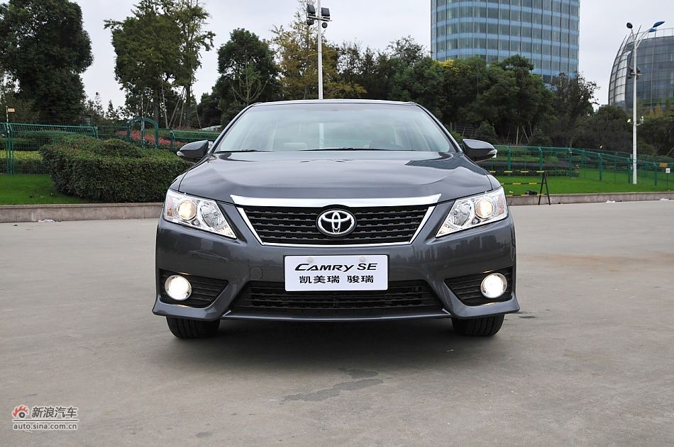 2012款凯美瑞运动系列_凯美瑞外观图片1019