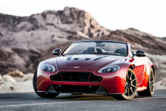 阿斯顿马丁V12 Vantage S Roadster