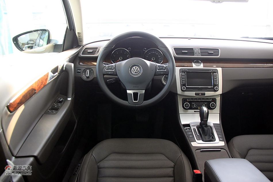 2012款迈腾旅行版_迈腾-旅行车图片1174156