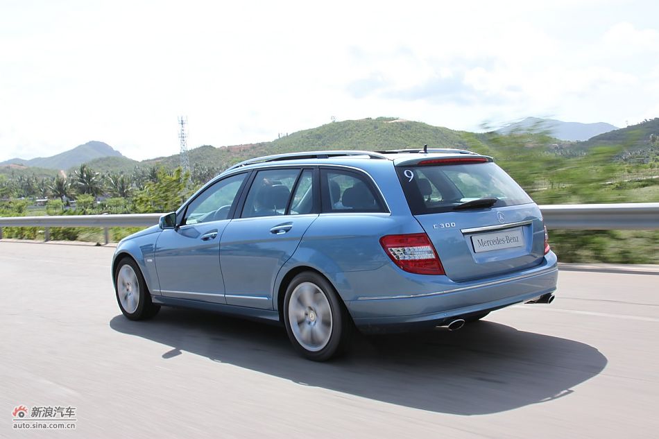 奔驰C300旅行车_奔驰C级-进口试车图片3900