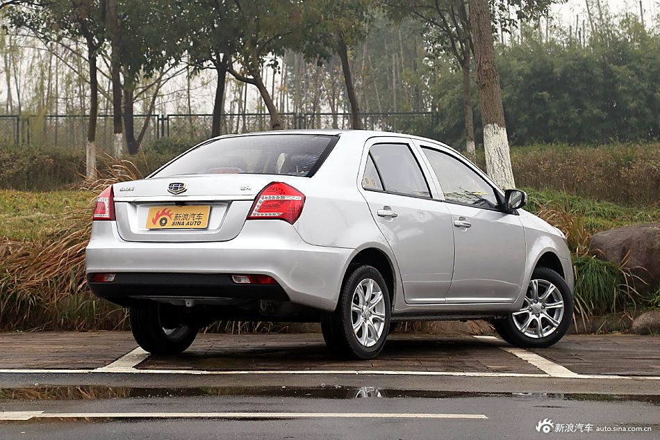 2016款吉利金刚三厢1.5L手动进取型 国IV