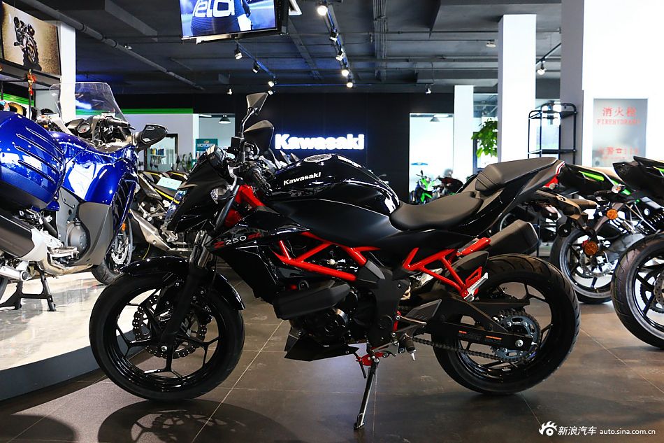 轻量化街行利器川崎Z250 SL实拍组图赏