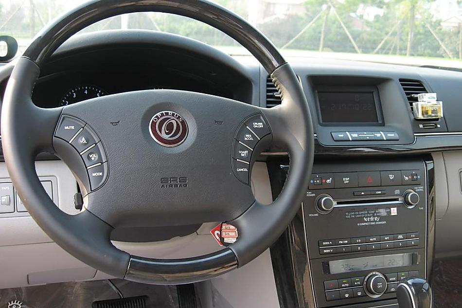 08款欧菲莱斯内饰_欧菲莱斯图片21786_汽车