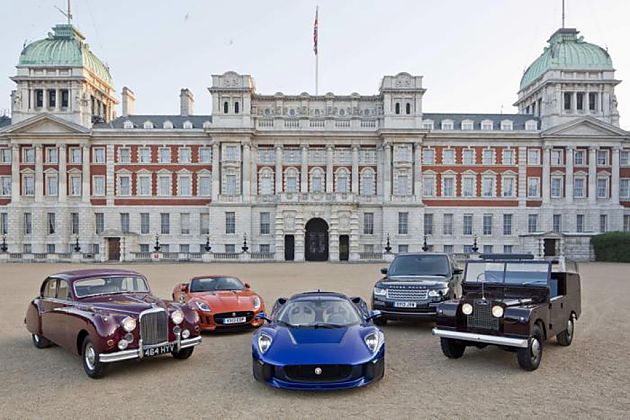 捷豹C-X75原型车闪耀亮相加冕仪式