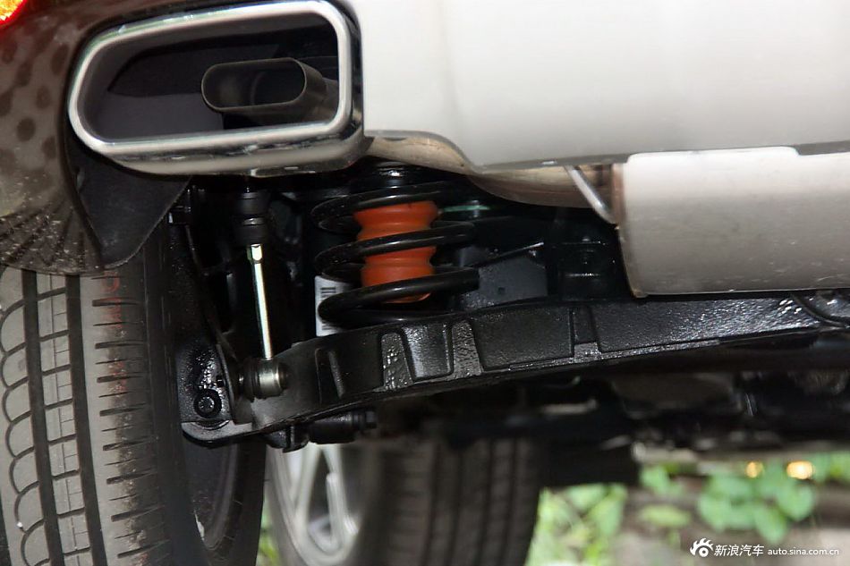 宝马X3和沃尔沃XC60外观图片对比哪个好_宝