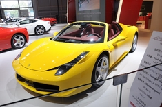 2013成都车展豪车实拍：法拉利458 Spider