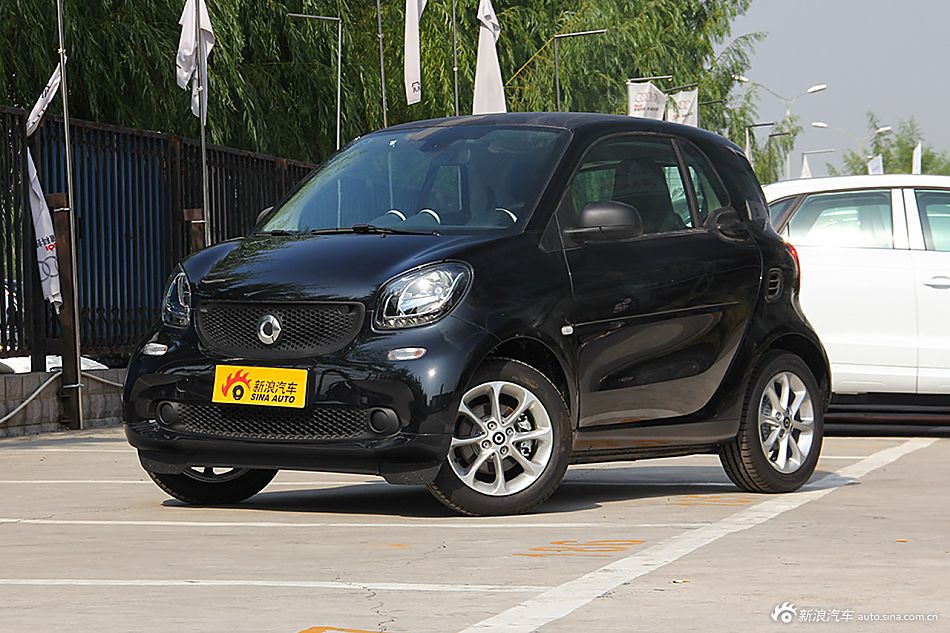 2015款smart fortwo 1.0L 灵动版