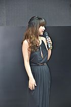 性感女主播柳岩亮相北京车展_15342000_汽车