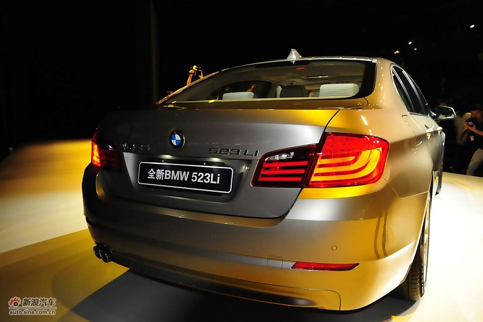 全新宝马523Li外观_宝马5系活动图片842018_