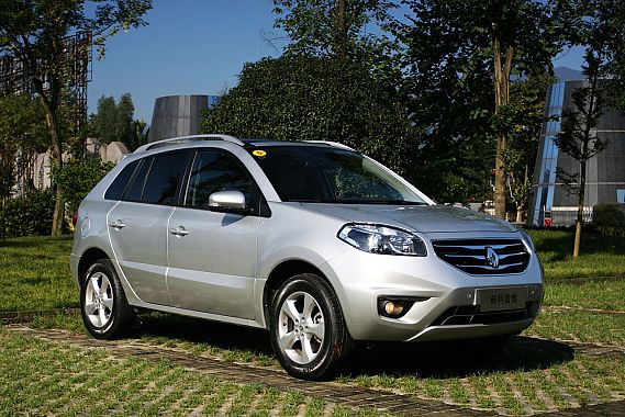 青岛科雷傲赠价值4万元礼包 部分现车