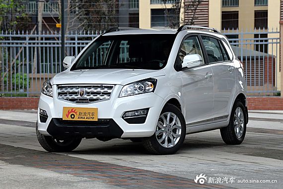 金杯智尚S30低价促销 新浪购车最高直降1.48万元