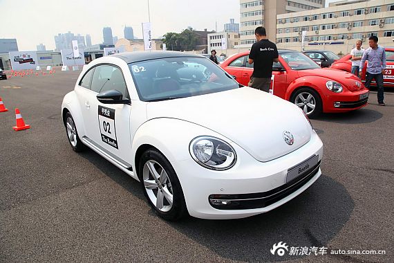 2013款新甲壳虫优惠2万元 少量现车车