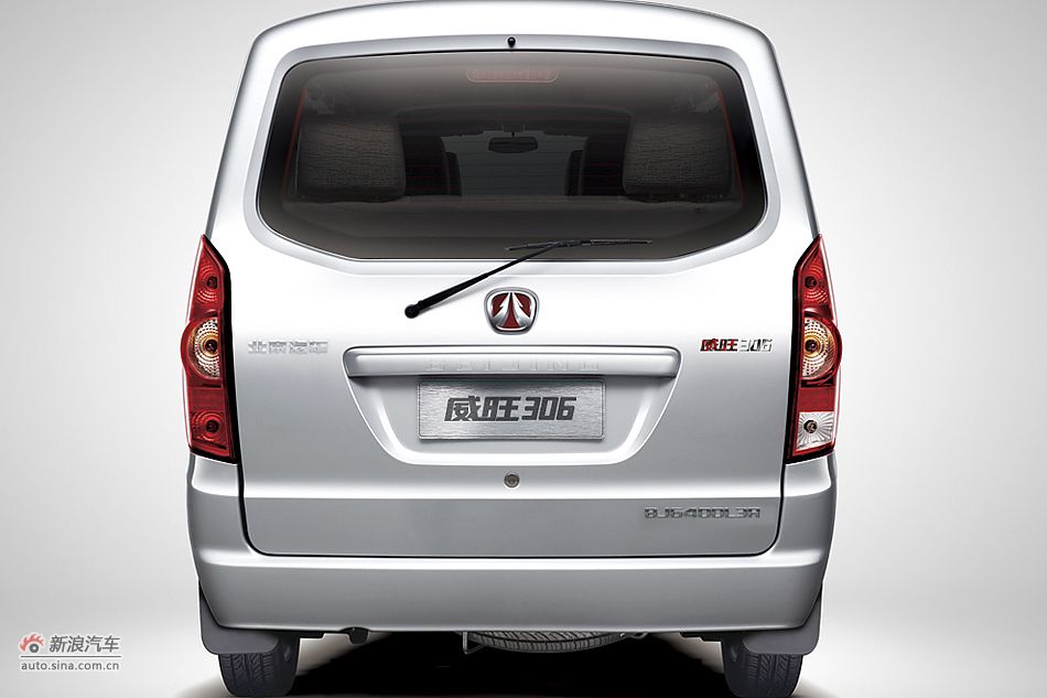 北汽威旺新车威旺306